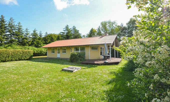 Ebeltoft House | Spacious 4 Bedroom Accommodation with Ocean Views in Ebeltoft