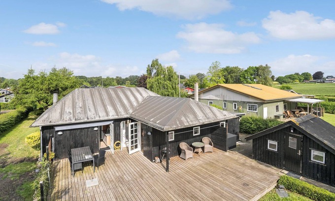 Hejsager Strand House | Unwind in a Beautiful House with Inviting Garden & Ocean View