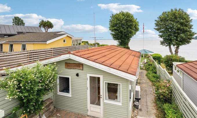 Hejlsminde Strand House | Experience Breathtaking Ocean Views Just Steps from the Sea