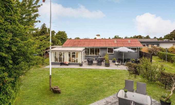 Juelsminde House | Family-Friendly Vacation Home with Beach Access and Garden