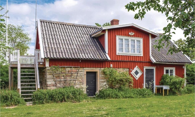 Lottorp House | Cozy Home in Lttorp with Wifi for Family Adventures