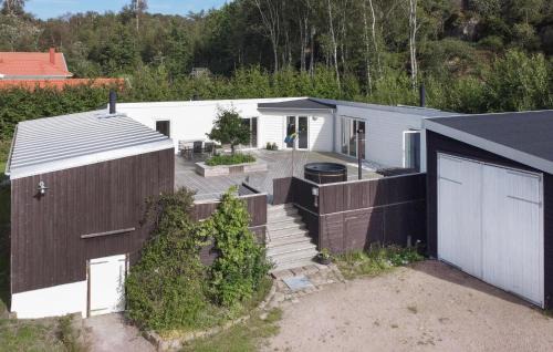 Lysekil House | Lovely Home In Lysekil With Sauna