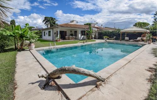 Marina Velca House | Lovely Home In Marina Velca With Wifi