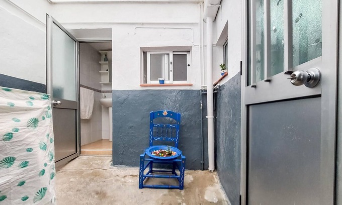 Olvera House | Relaxing Vacation Home with Spa and Pet-Friendly Amenities