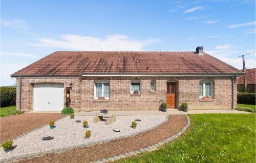 Quux-Haut-Mainil House | Welcoming Home in Quoux-Haut-Maînil with Free Wifi