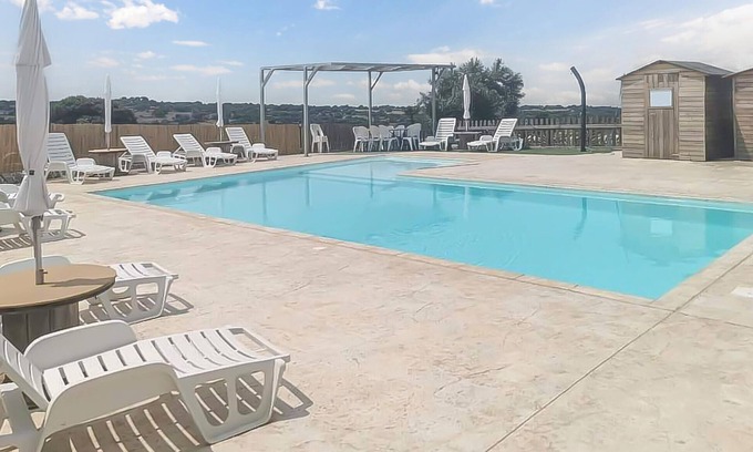 Ragusa House | Experience Relaxation at a Sicilian Vacation Home with Pool