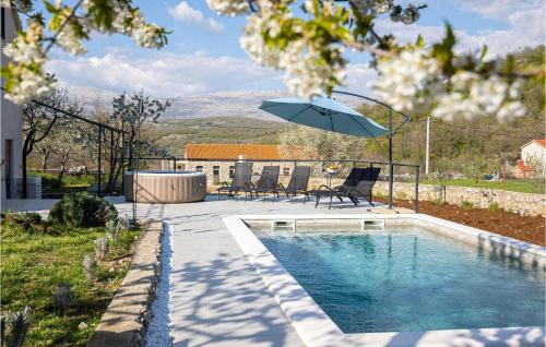 Muc House | Top-Rated Home in Ramljane with Pool and Kitchen Amenities