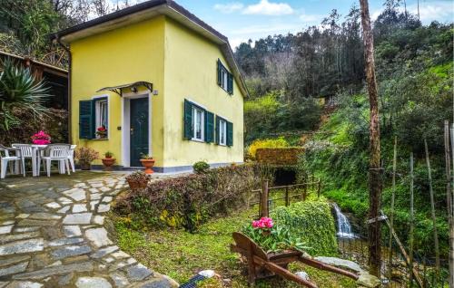 Vado Ligure House | Cozy Santermete Home with Kitchen for Family Getaways