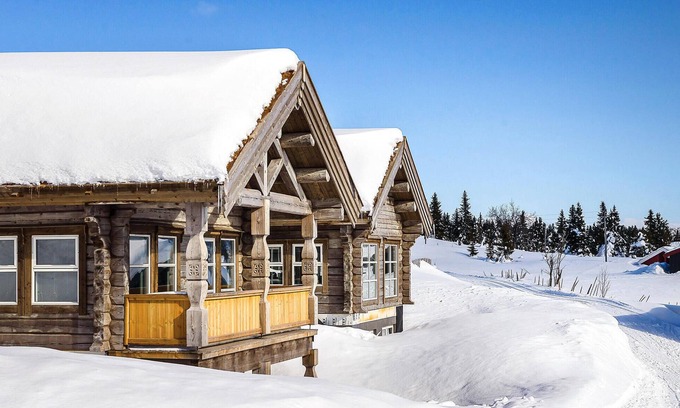 Sjusjoen House | Discover a Cozy Cabin Near Sjusjøen's Vibrant Center
