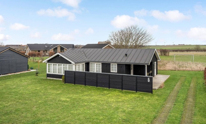 Store Kongsmark House | Bright Vacation Home Steps from Kelstrup Strand with Ocean View