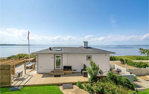 Spøttrup House | Charming Oceanfront Home in Spøttrup with Wifi Access