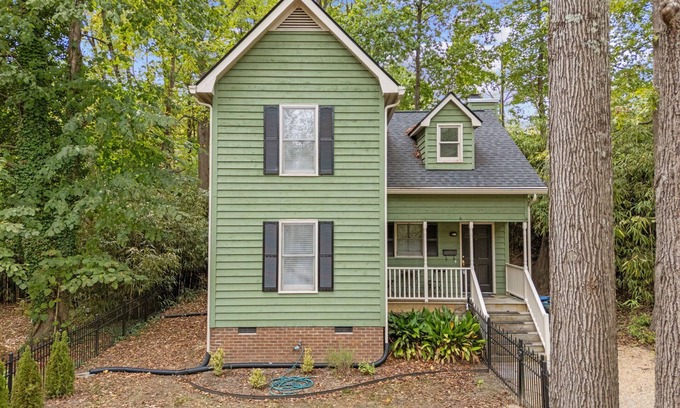 Duke Park House | Lovely home in Trinity Park, Near Downtown Durham.
