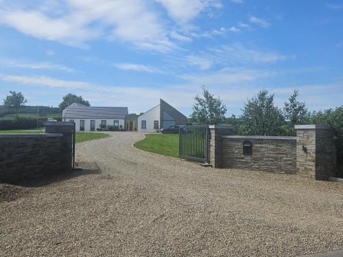 Arless House | Child-Friendly Laois Loft Apartment with 9.3/10 Rating