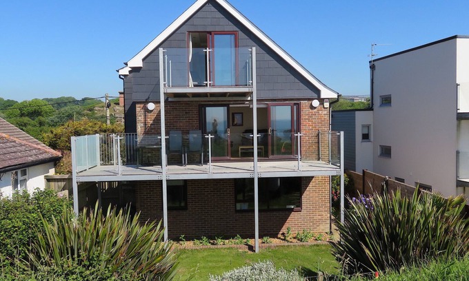 Hastings House | Seaside Escape: Spacious Beach House with Ocean Views