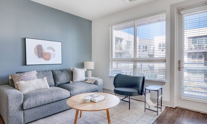 Grantville Apartment | Lovely Mission Valley 2BR w/W/D & Gym , nr shops, by Blueground