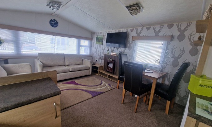 Barnstaple Cabin | Lovely North Devon Holiday Home