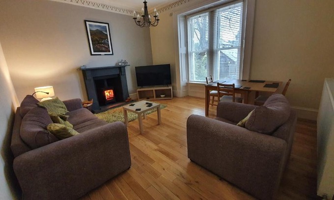 Broughty Ferry Apartment | Idyllic Hotel in Central Broughty Ferry, Dundee - 4 Star Stay