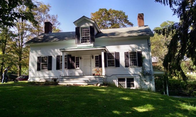 Rhinebeck Village Business District Apartment | Lovely Rhinebeck Village Apartment