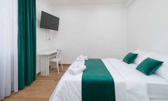 Civitavecchia House | Lovely Rooms - Room 2 by Rentbeat