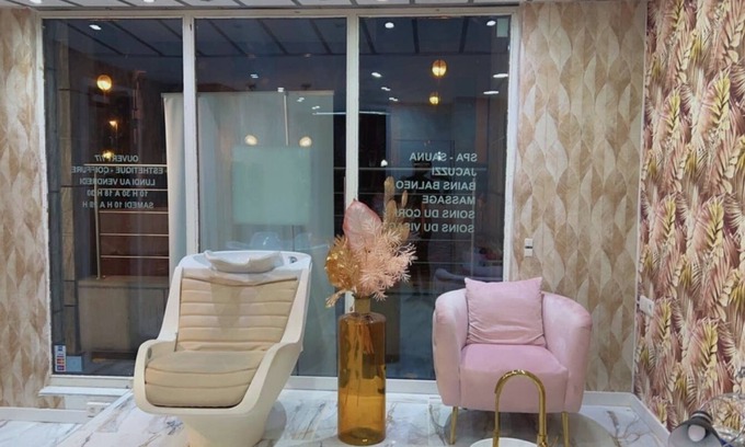 Jourdan Apartment | Relax at Lovely's Spa: Pool, Hot Tub & Family-Friendly Fun