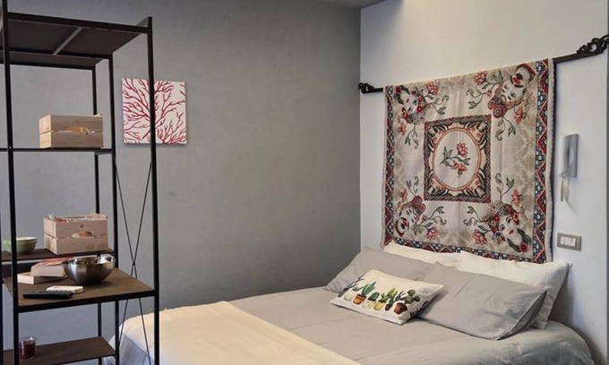 Old Town Apartment | Cozy Studio Apartment Steps from the Ocean with Pool