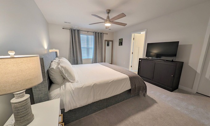Ashland House | Exceptional Family-Friendly Townhouse in Ashland, VA