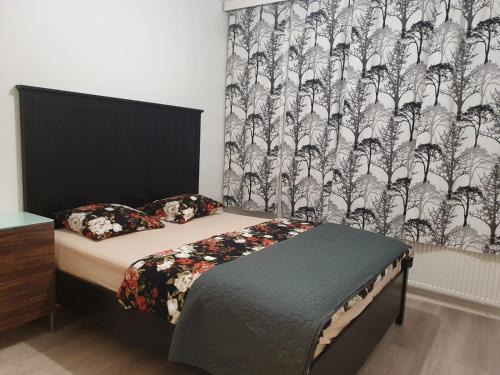 Leppavaara Apartment | Delightful Two Room Apartment in Helsinki with Pool Access