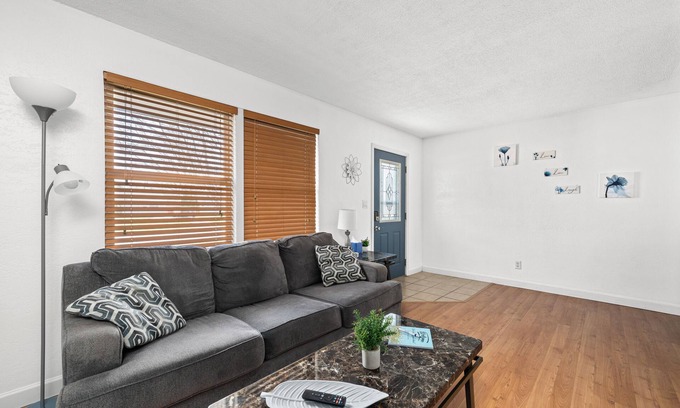 Davenport House | Modern 2bd House Steps from Attractions in the QC
