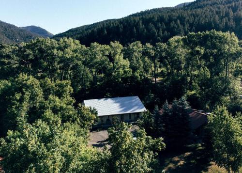 Canoncito House | Lovely Vacation Rental on the Pecos River, New Mexico, for Tranquil Stays in Santa Fe