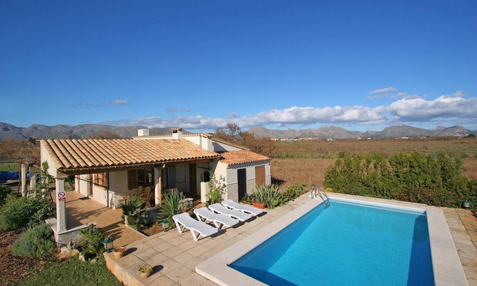 Puerto de Pollensa Villa | Idyllic Villa in Pollença with Private Pool & Spa Amenities