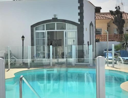 Corralejo House | Relaxing Villa with Pool, Ocean View & Private Terrace