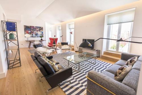 Encarnacao Apartment | ChicStay - Elegant Oasis with Top Amenities in Bairro Alto