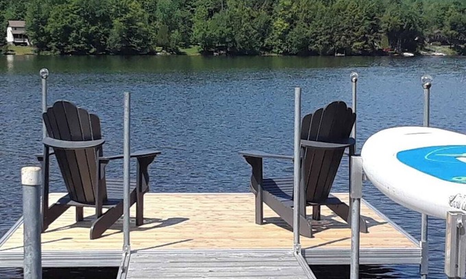 Stanstead Township Ski Chalet | Lakefront Escape with Spa & Hot Tub at Lovering Monarque