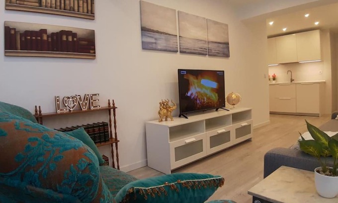 Burgos Apartment | Experience LOVINBurgos: Family-Friendly Stay with Top Ratings
