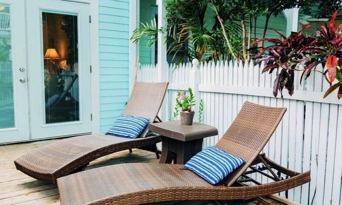 Truman Annex House | Relaxing Retreat with Pool and Ocean Views, Rated 9.4/10