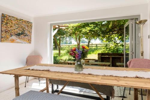 Graffham House | Lower Barn House at Westerlands Farm Sleeps 11