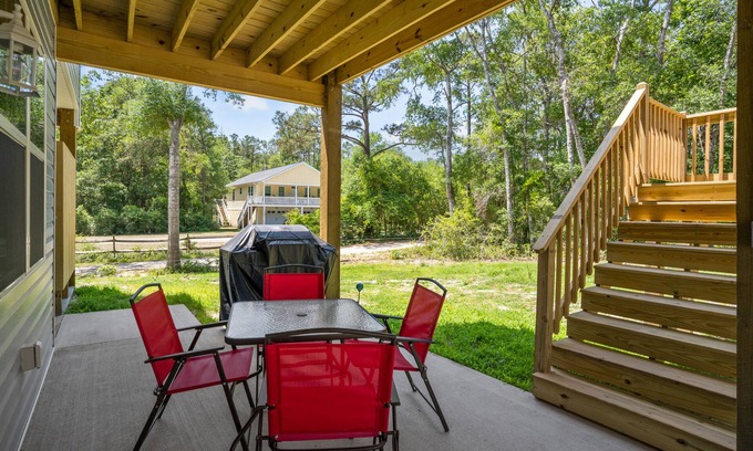 Supply House | Idyllic Retreat with Ocean View, Grill & Outdoor Shower