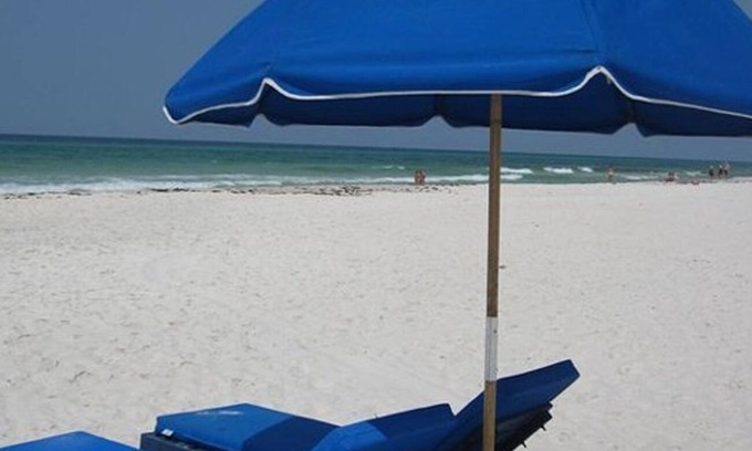 Thomas Drive Condo | Enjoy August Discounts at Gulf Crest Condominiums!
