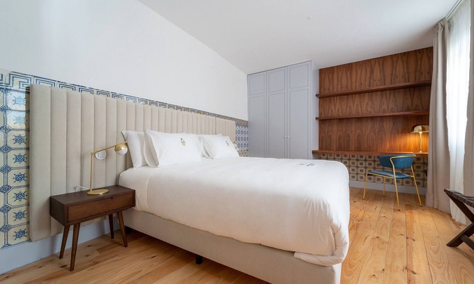 Portela Apartment | Experience Sé Apartamentos: 2-Bedroom Comfort & Amenities