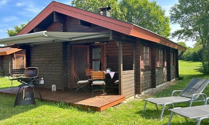 Hayingen House | Cozy Renovated Wood House with Ocean View - Lauterdörfle