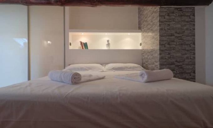 Saronno Apartment | Discover Luca's Residence: Cozy One-Bed Retreat in Como