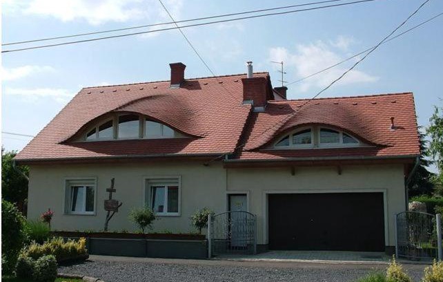 Sarvar House | Relax at Luca Vendégház: Family-Friendly with Kitchen Access