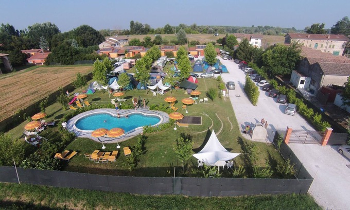Bondeno Other | Enchanting Lucciole nella nebbia: Top-Rated Hotel with Pool