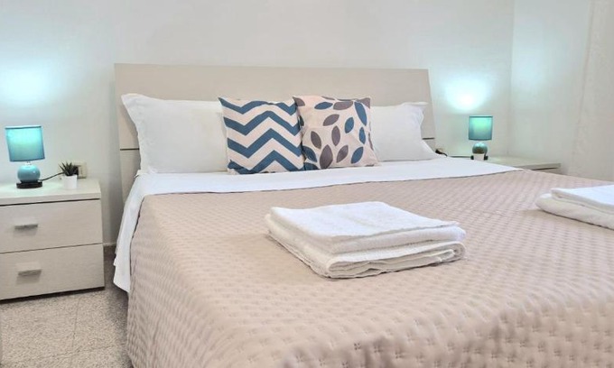 Santa Maria Navarrese Apartment | Luce