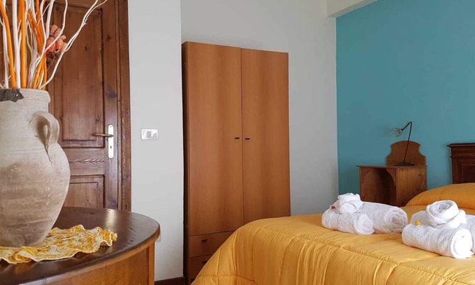 Trappeto House | Oceanfront Bliss at Lucia House - Guest Rated 10/10