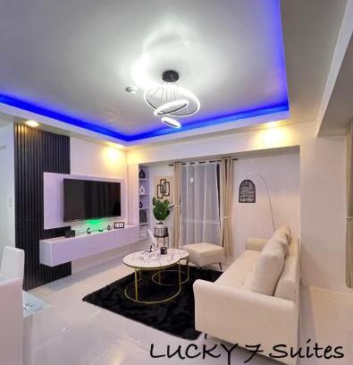 San Dionisio Hotel | LUCKY 7 Suites