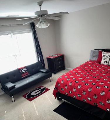 Athens Apartment | Family-Friendly Escape at Lucky Dog in Athens, GA