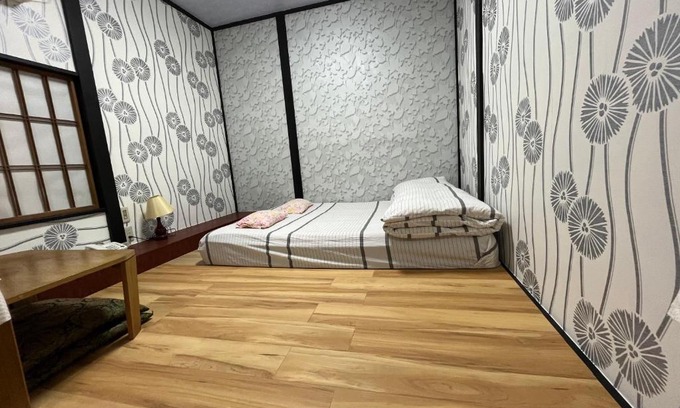 Hyakunincho Hotel | Discover Family-Friendly Comfort at Lucky Hotel