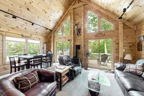 Greenville House | Charming Lakefront Log Cabin with Private Beach Access