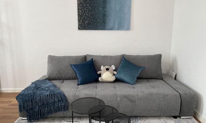 Bahnhofsviertel Apartment | Convenient Stays at LUCKY STAYS LS10 - Family-Friendly Retreat